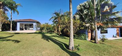 Chácara, 3 quartos, 1300 m² - Foto 1