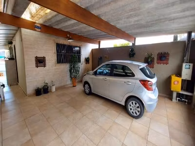 Sobrado, 4 quartos, 129 m² - Foto 1