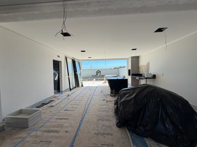 Casa, 3 quartos, 228 m² - Foto 2