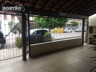 Casa, 5 quartos, 198 m² - Foto 3