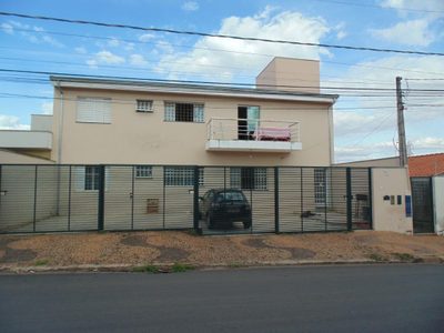 Casa, 4 quartos, 110 m² - Foto 1