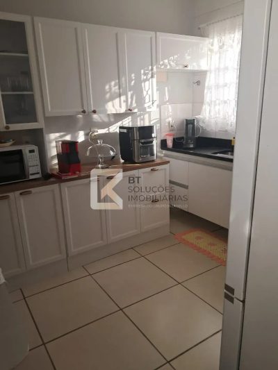 Casa, 2 quartos, 63 m² - Foto 1