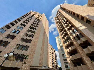 Cobertura, 3 quartos, 246 m² - Foto 1