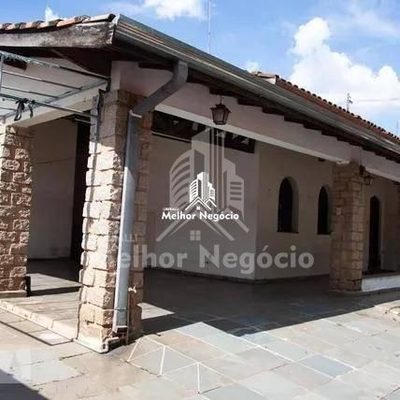 Casa, 3 quartos, 196 m² - Foto 1
