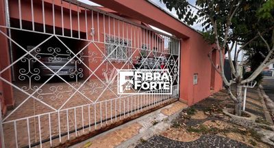 Casa, 3 quartos, 166 m² - Foto 1