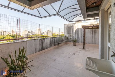 Cobertura, 3 quartos, 203 m² - Foto 2