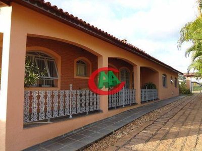 Chácara, 4 quartos, 2870 m² - Foto 1