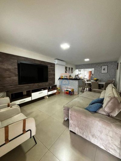 Casa, 3 quartos, 180 m² - Foto 4