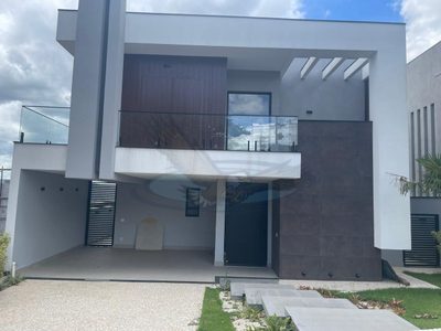 Casa, 3 quartos, 228 m² - Foto 2