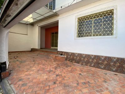 Casa, 3 quartos, 140 m² - Foto 1