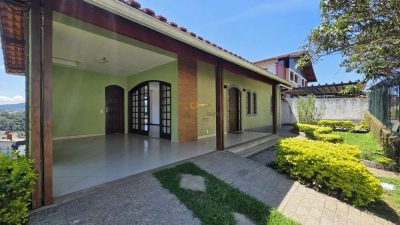 Casa, 4 quartos - Foto 1