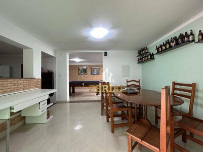 Sobrado, 4 quartos, 329 m² - Foto 4