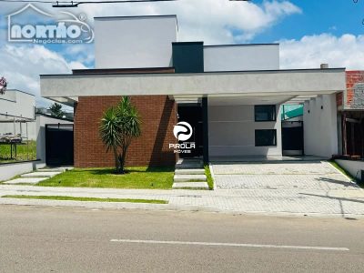 Casa, 4 quartos, 156 m² - Foto 2
