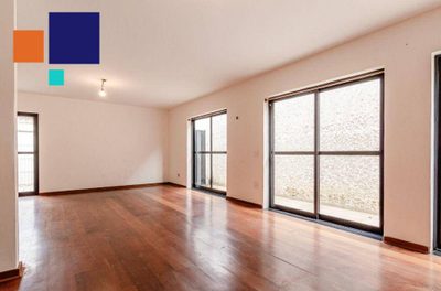 Sobrado, 4 quartos, 214 m² - Foto 1