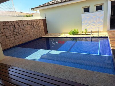 Casa, 3 quartos, 239 m² - Foto 1