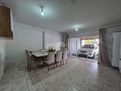 Casa, 4 quartos, 149 m² - Foto 2