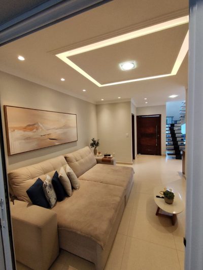 Sobrado, 3 quartos, 335 m² - Foto 2