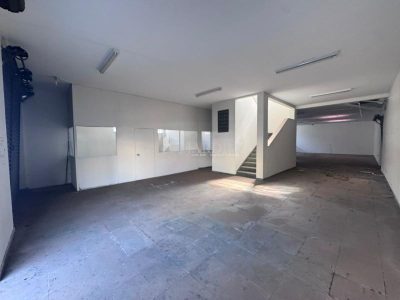 Depósito-Galpão, 297 m² - Foto 1