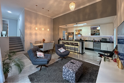 Casa, 5 quartos, 195 m² - Foto 1