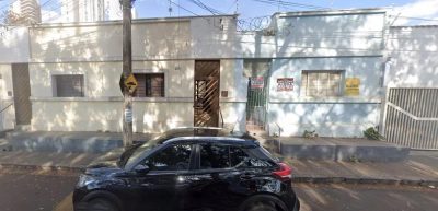 Casa, 6 quartos, 223 m² - Foto 1