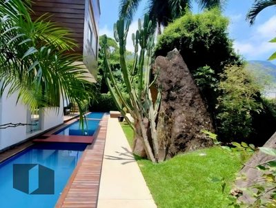 Casa, 4 quartos, 572 m² - Foto 1