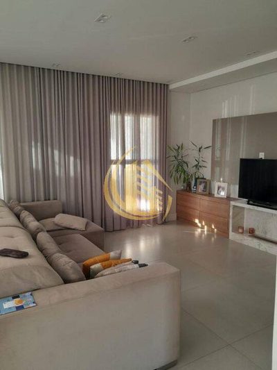 Sobrado, 3 quartos, 222 m² - Foto 1