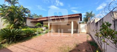 Casa, 3 quartos, 280 m² - Foto 1