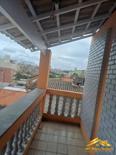 Casa, 3 quartos, 300 m² - Foto 2