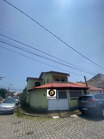 Casa, 4 quartos, 180 m² - Foto 1