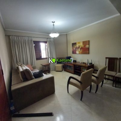 Casa, 3 quartos, 189 m² - Foto 2