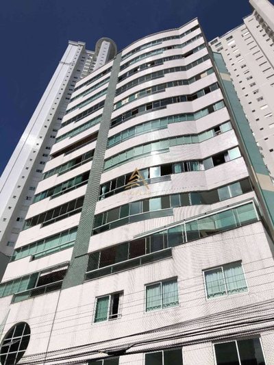 Apartamento, 3 quartos, 121 m² - Foto 1