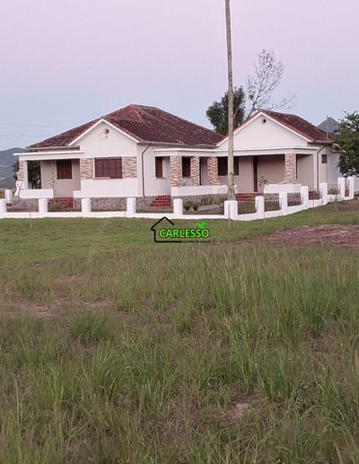 Chácara, 3 quartos, 5000 m² - Foto 1