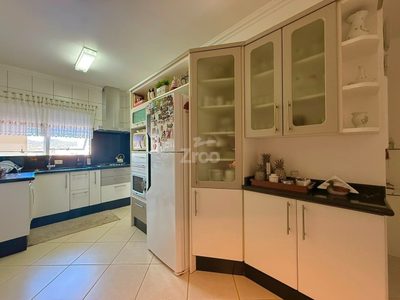 Apartamento, 3 quartos, 136 m² - Foto 2