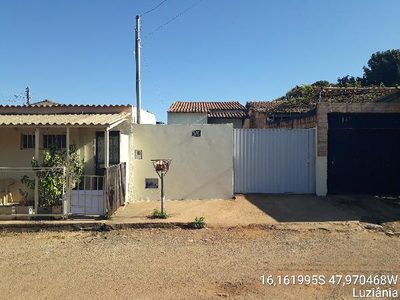 Casa, 2 quartos, 180 m² - Foto 1