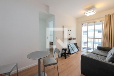 Apartamento, 1 quarto, 42 m² - Foto 1