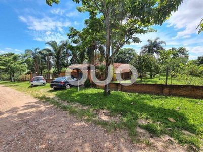 Sítio, 3 quartos, 4000 m² - Foto 1