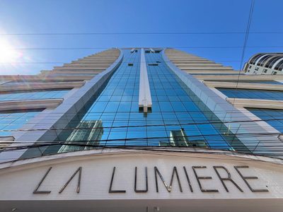 Apartamento, 4 quartos, 208 m² - Foto 1