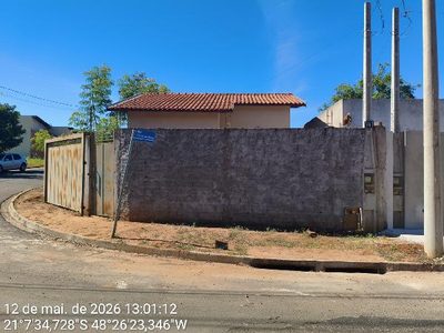 Casa, 2 quartos, 208 m² - Foto 1