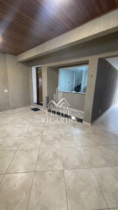Casa, 3 quartos, 214 m² - Foto 2