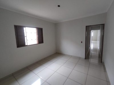 Casa, 2 quartos, 70 m² - Foto 1