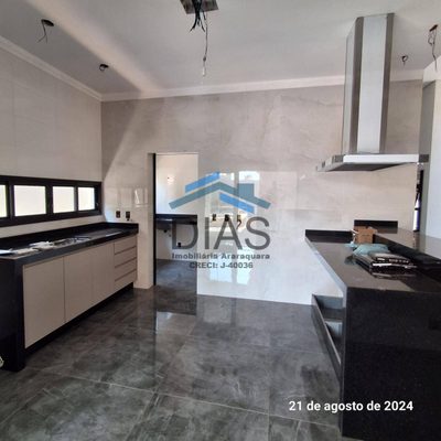 Casa, 3 quartos, 250 m² - Foto 3