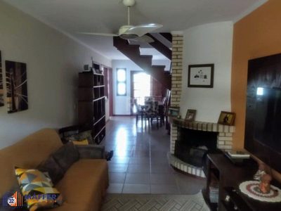 Casa, 3 quartos, 188 m² - Foto 2