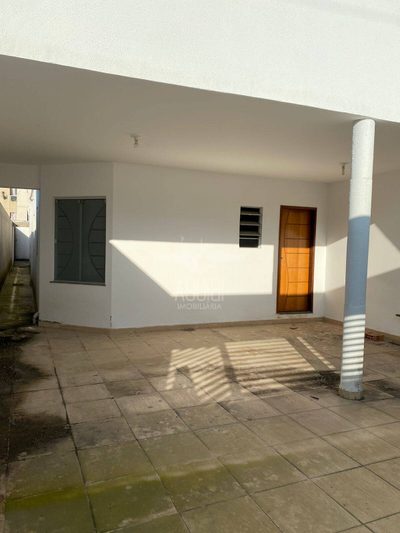 Casa, 10 quartos, 140 m² - Foto 2