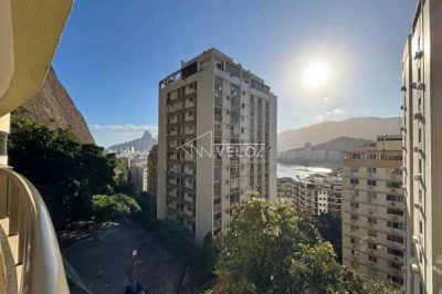Cobertura, 3 quartos, 200 m² - Foto 1
