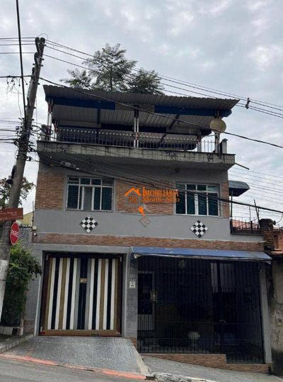 Sobrado, 3 quartos, 288 m² - Foto 1
