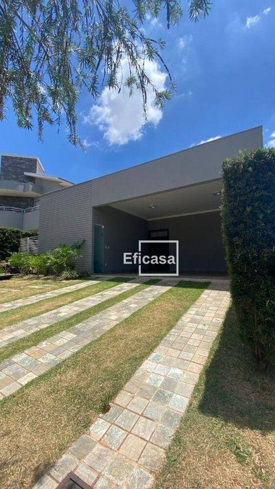 Sobrado, 4 quartos, 300 m² - Foto 1