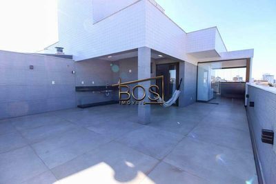 Cobertura, 3 quartos, 213 m² - Foto 2