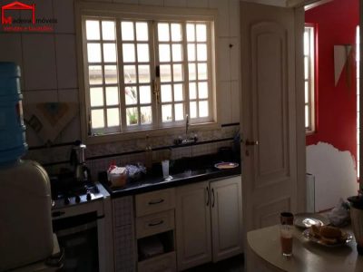 Sobrado, 4 quartos, 300 m² - Foto 1