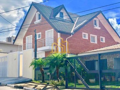 Sobrado, 6 quartos, 410 m² - Foto 1
