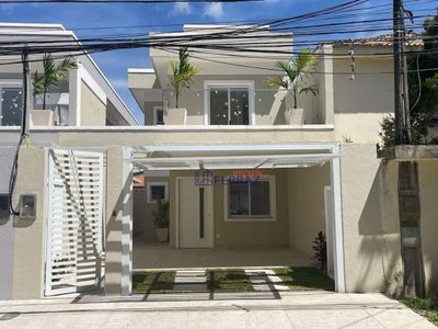 Casa, 4 quartos, 180 m² - Foto 1